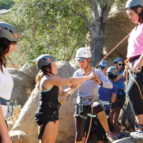 beginner-rock-climbing-class