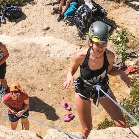 multi-day climbing packages, rock climbing packages, climbing packages, rock climbing, climbing classes, outdoor climbing school, rock climbing classes, california, los angeles, joshua tree, rappel
